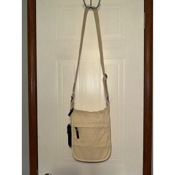Kavu Kicker Crossbody Tan Canvas Bag - Picture 3 of 16